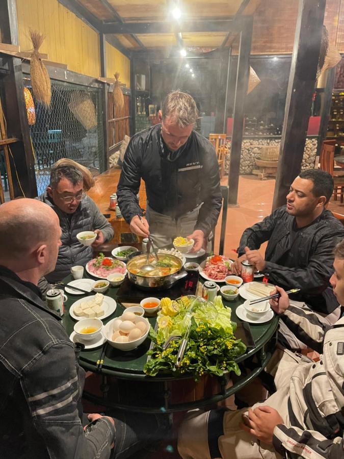 Ha Giang Historic Hotel & Tours Экстерьер фото