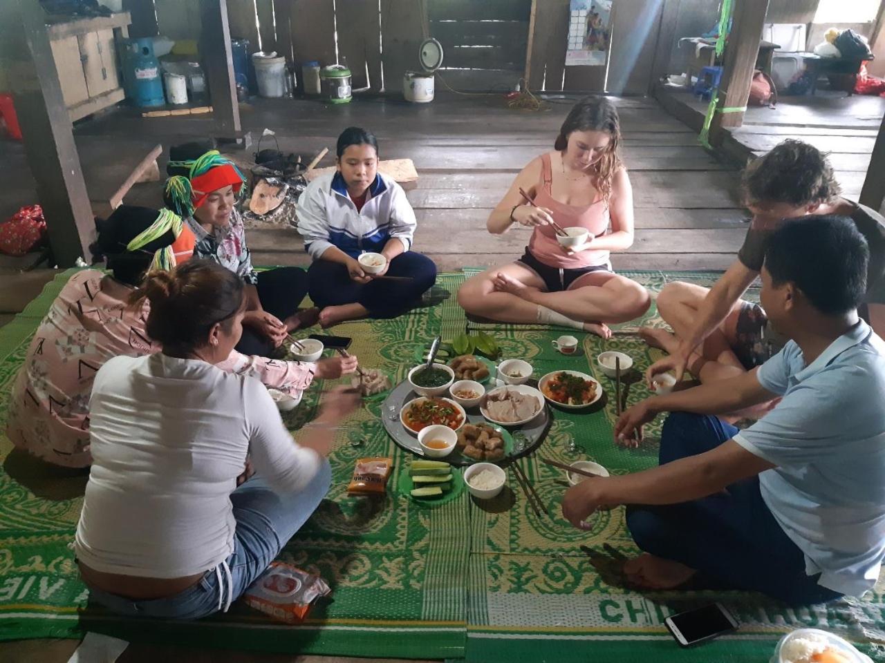 Ha Giang Historic Hotel & Tours Экстерьер фото